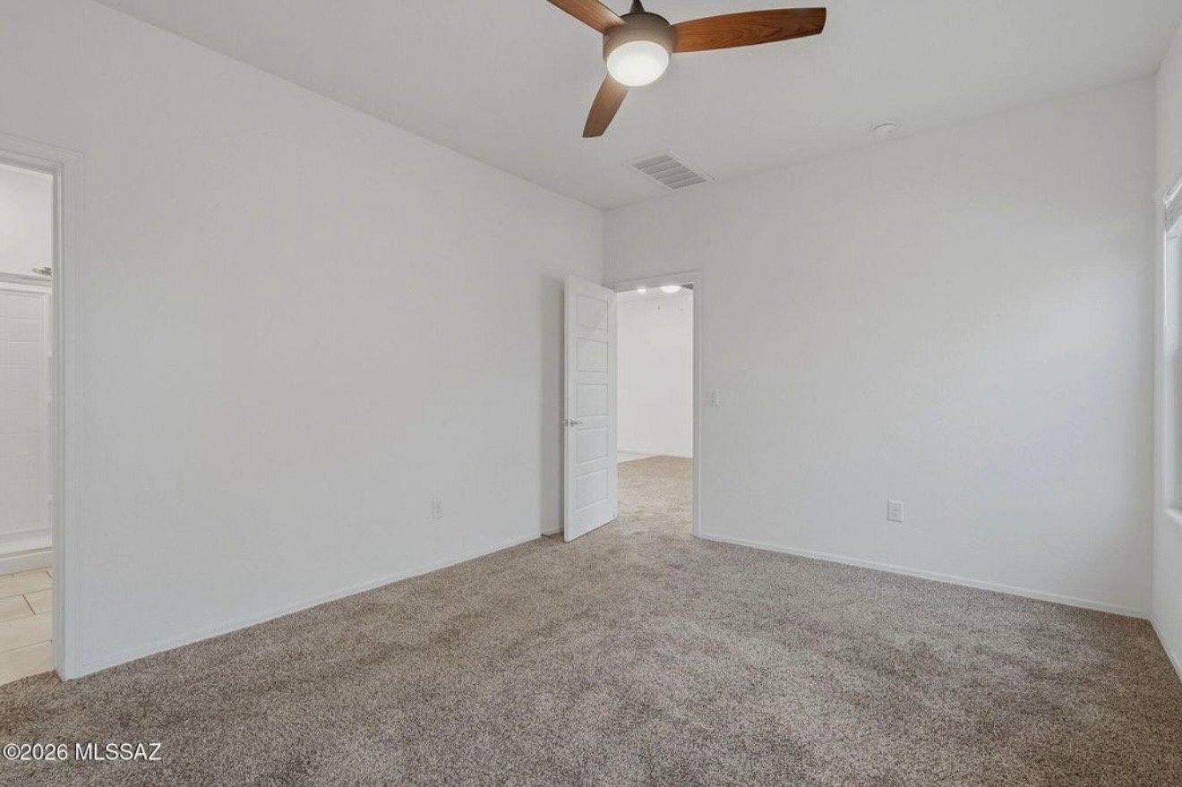 Building Photo - 2557 East Calle Joya de Ventura