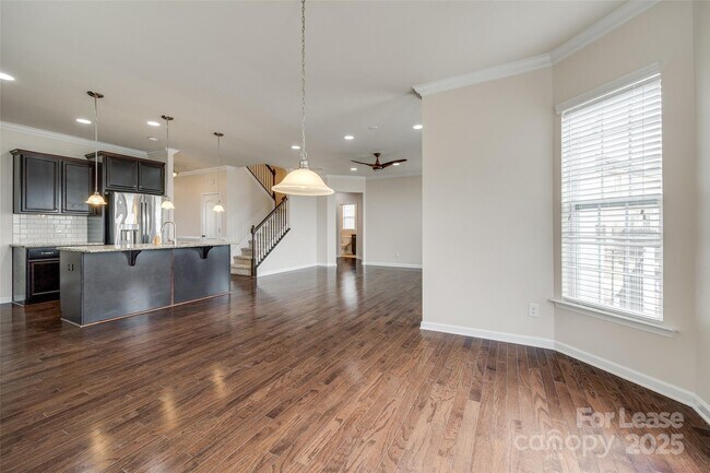 Building Photo - 327 Hawks Creek Pkwy