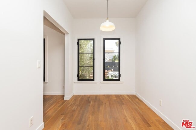 Building Photo - 900 Orange Grv Ave