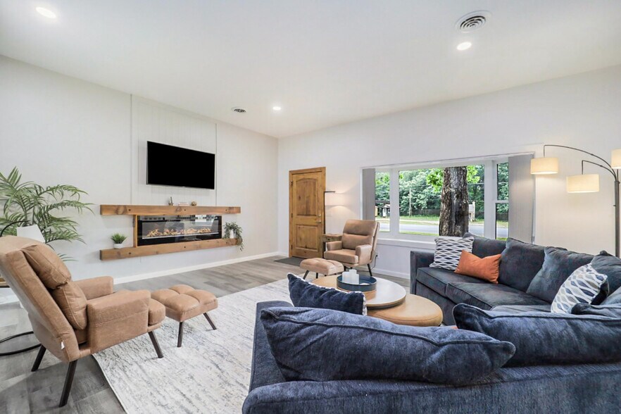 Building Photo - 2506 J Maddy Pky