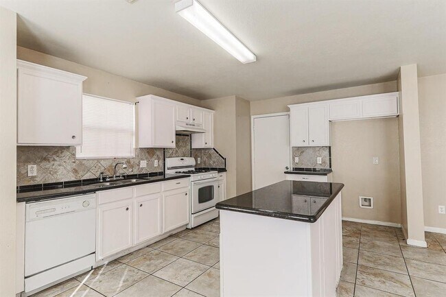 Building Photo - 1259 Bartlett Cove Dr