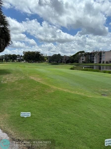 Building Photo - 1811 Sabal Palm Dr