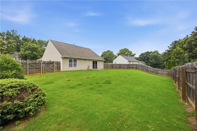 Building Photo - 1002 Pine Isle Ct