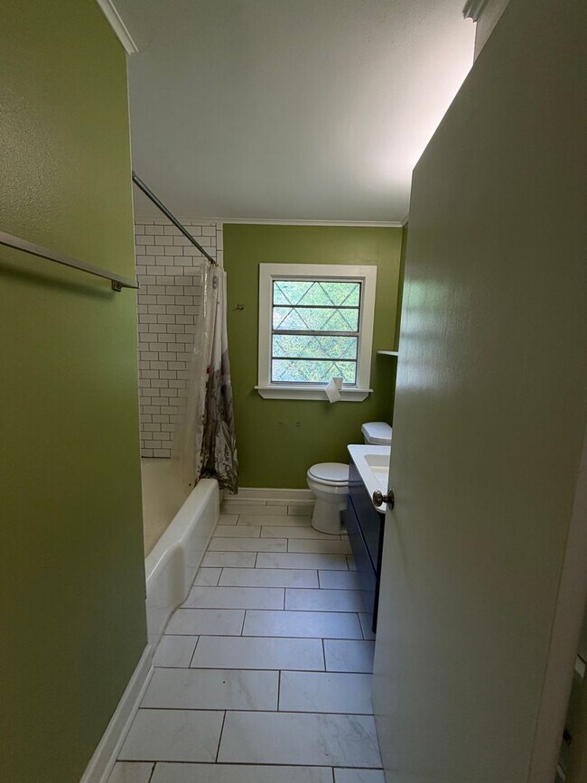 Building Photo - Updated brick home for lease near BAFB | Bossier City, LA 71112 | 3 bedrooms