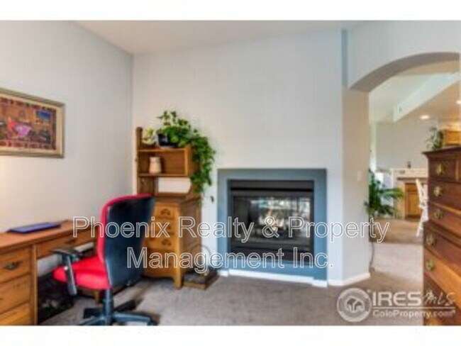 Building Photo - 1703 Whitehall Dr
