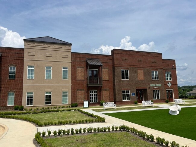 Building Photo - 6801 River Rd