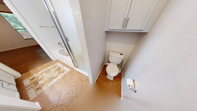 Building Photo - 6705 Rosita Oak Dr