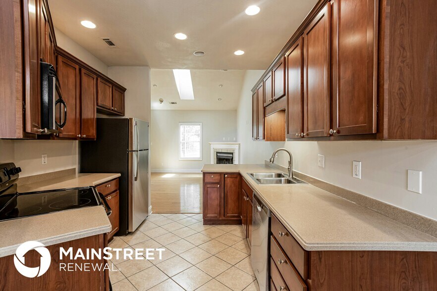 Building Photo - 7456 Earl Gray Way