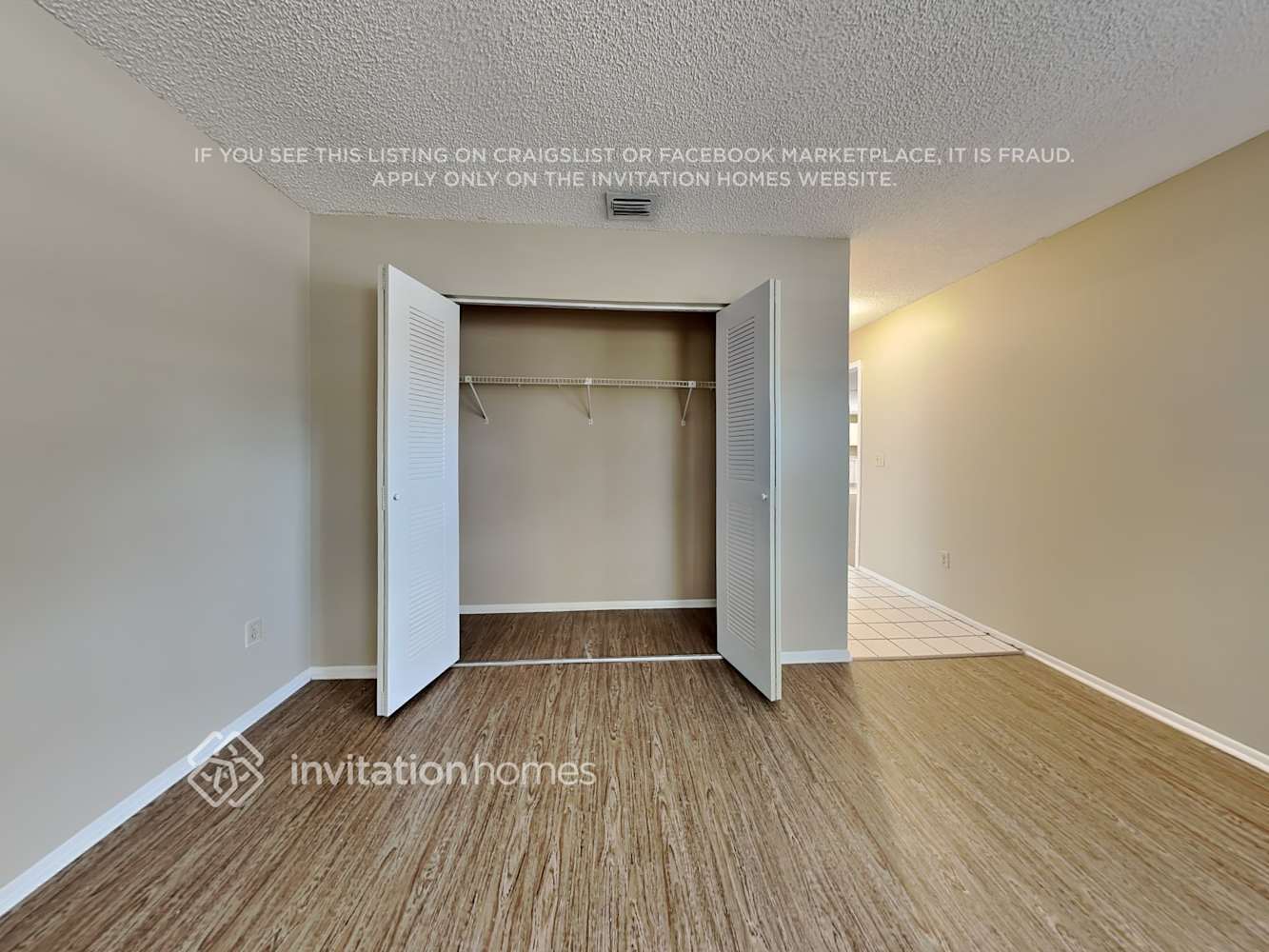 Building Photo - 8695 Indian River Run S