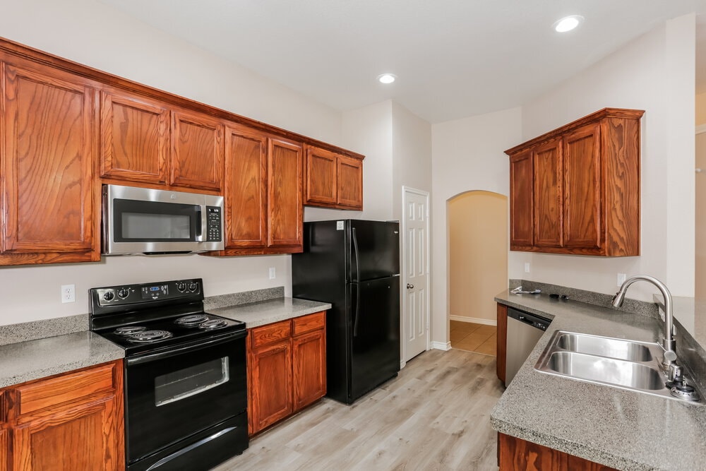Building Photo - 129 Oriole Dr