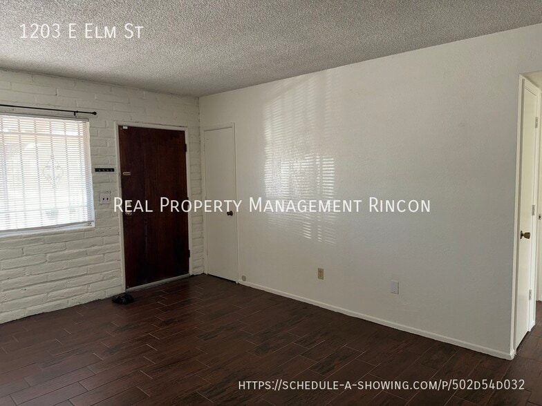 Building Photo - 1203 E Elm St