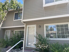 Building Photo - Large amazing condo in Grant Creek