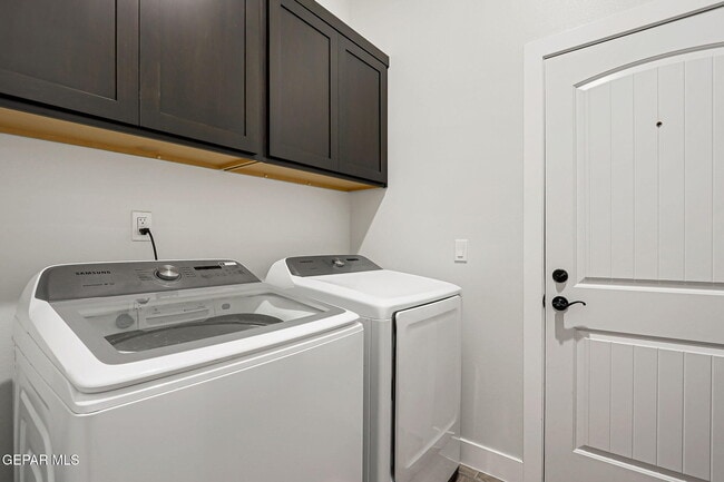 Building Photo - 14937 Tierra Fortaleza Ave