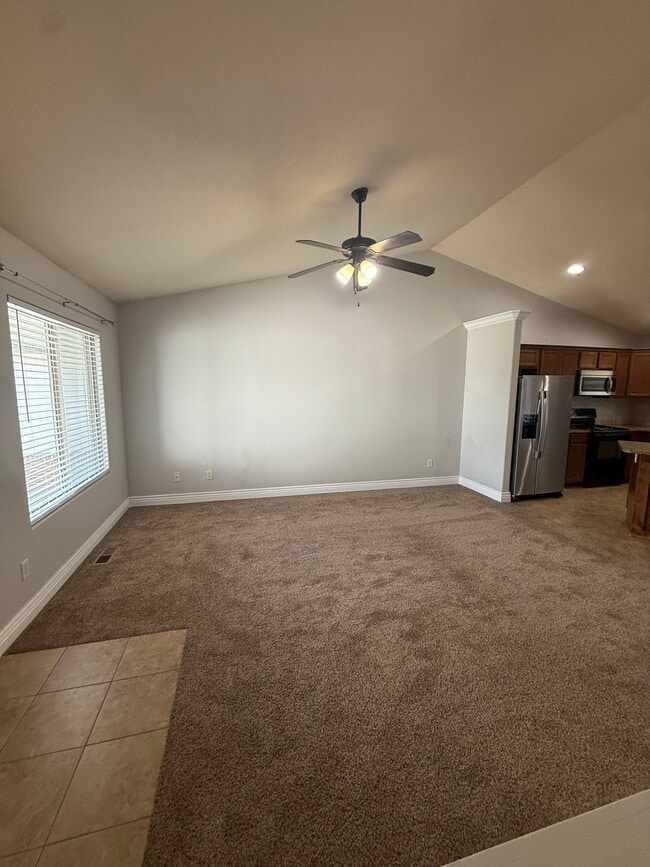Building Photo - 8457 Granite Ct