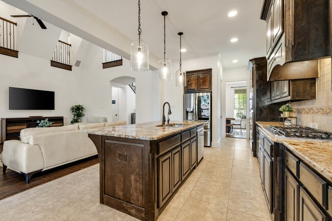 Building Photo - 7944 Cherry Springs Ct