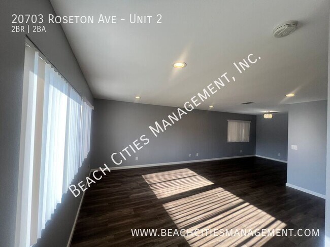 Building Photo - 20703 Roseton Ave