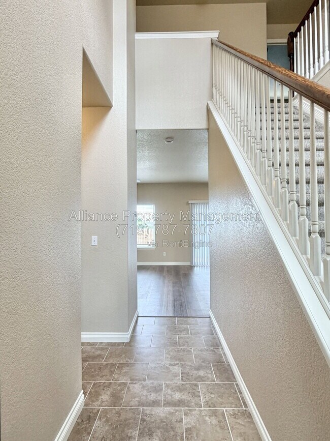 Building Photo - 7270 Araia Dr
