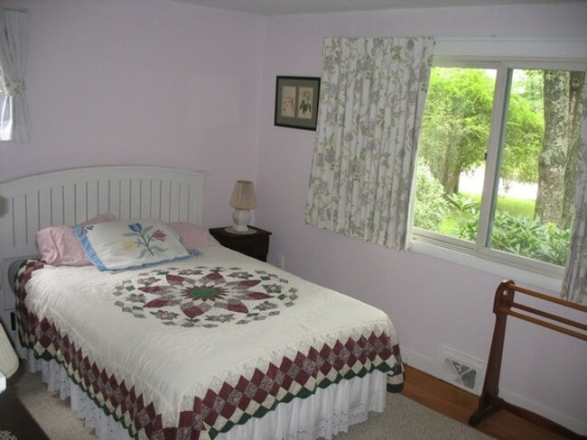 Building Photo - 3bd/2ba Seasonal Rental