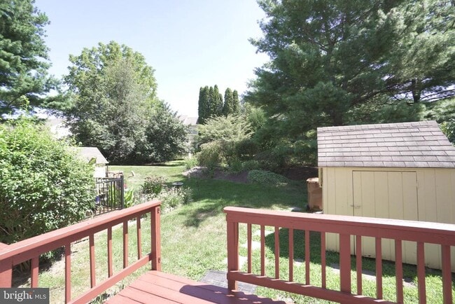 Building Photo - 1703 Smedley Ct