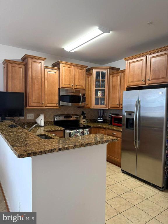 Building Photo - 7401 Travertine Dr