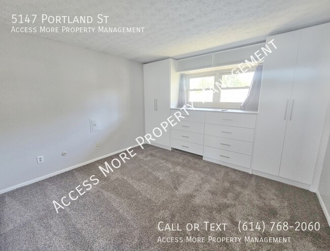 Building Photo - 5147 Portland St