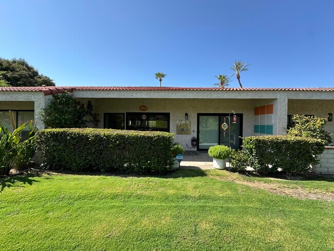 Building Photo - 166 Wimbledon Ct