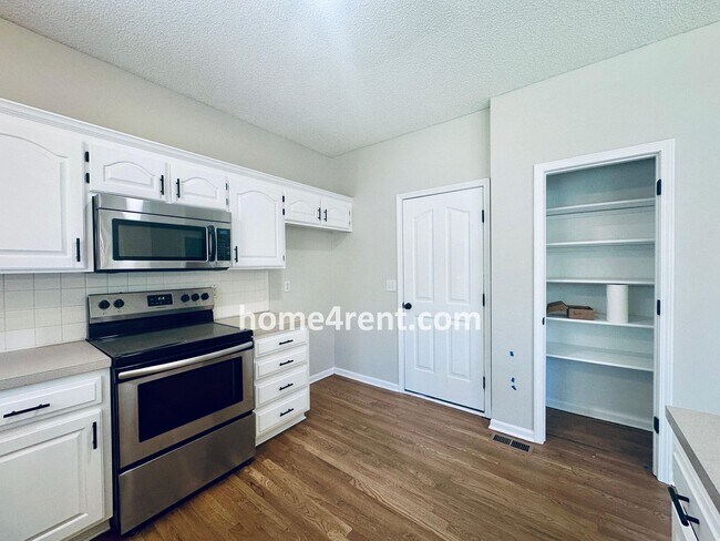 Building Photo - A Fantastic Four Bedroom, Olathe Home w/ N...