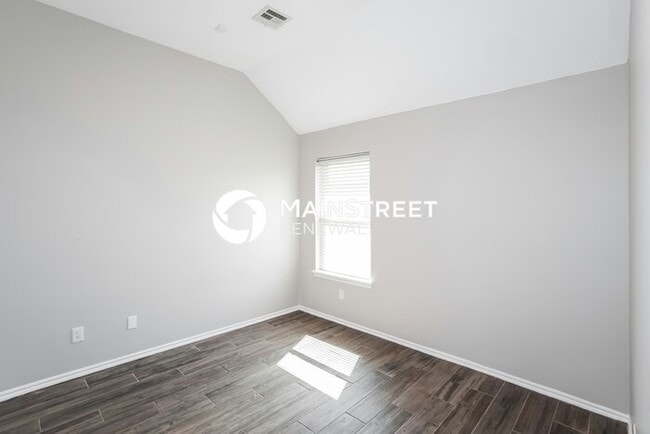 Building Photo - 4 Bedroom Pet-Friendly Home in Edmond, OK ...