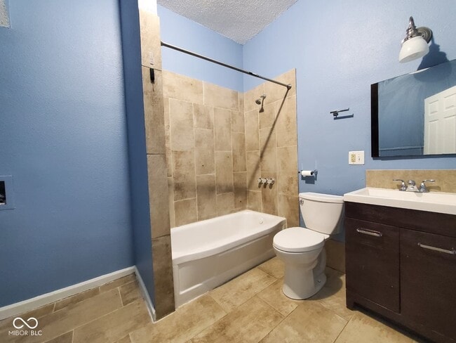 Building Photo - 771 Haugh St