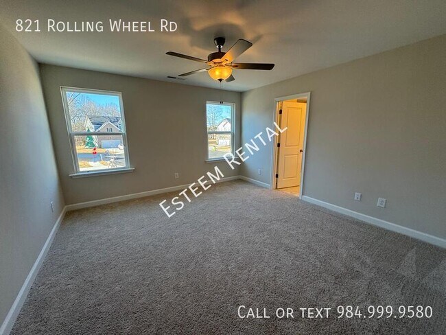 Building Photo - 821 Rolling wheel Rd