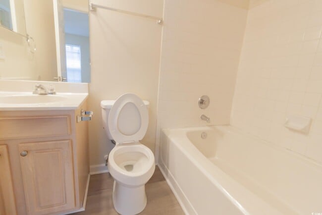 Building Photo - 3795 Hitchcock Way