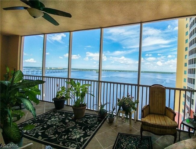 Building Photo - 2743 First St