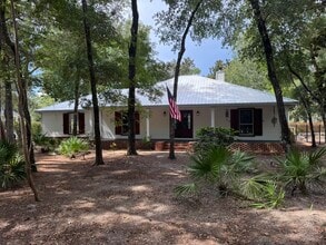 Building Photo - 201 N Blue Heron Dr