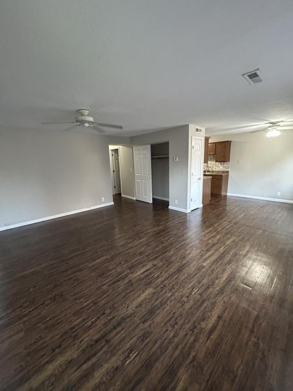 Building Photo - 49 Devon Ct