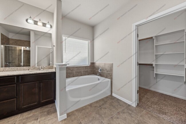 Building Photo - 10217 Eaglefire Dr