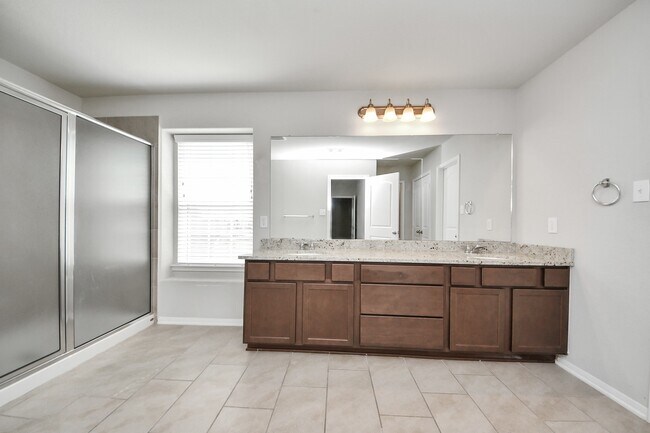 Building Photo - 4111 Fair Country Ln