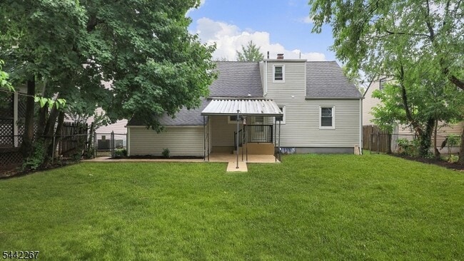 Building Photo - 1751 Mountain Ave