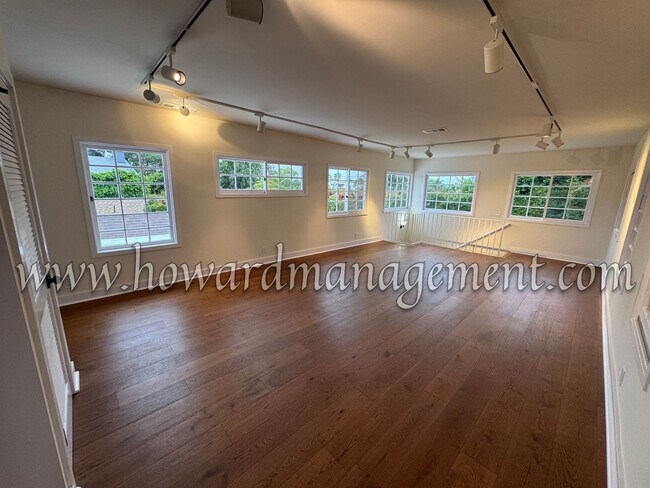 Building Photo - ***OPEN HOUSE 6/13 (11am-1pm)*** Contempor...