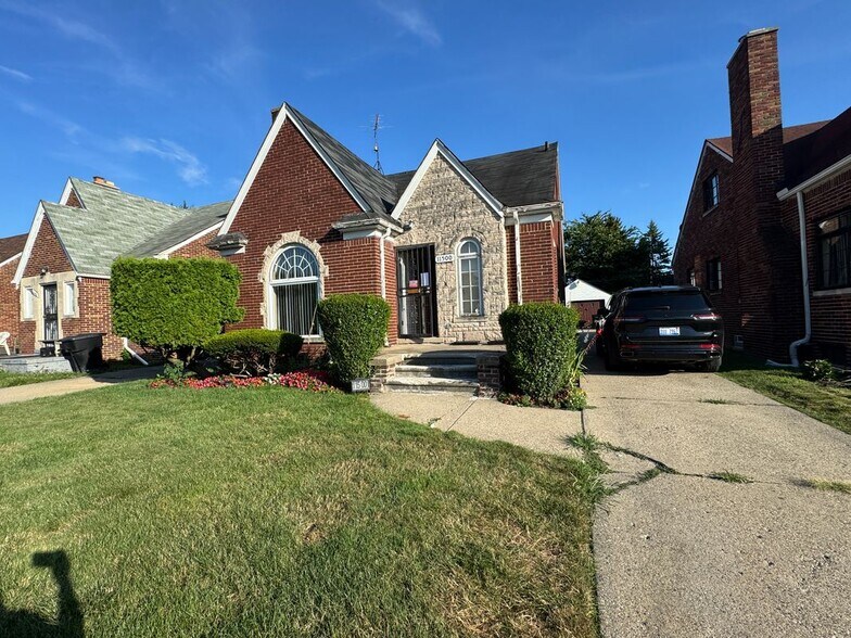 Primary Photo - 11500 Nashville St