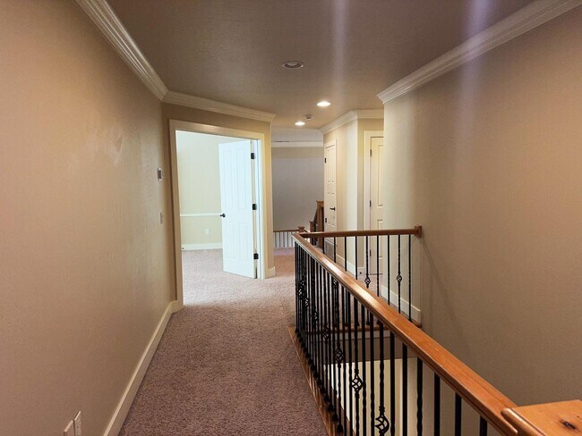 Building Photo - 1724 Ellerbeck Ln