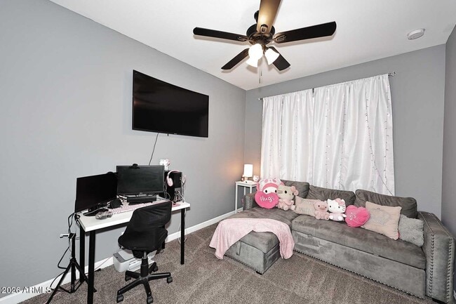 Building Photo - 40020 W Sunland Dr