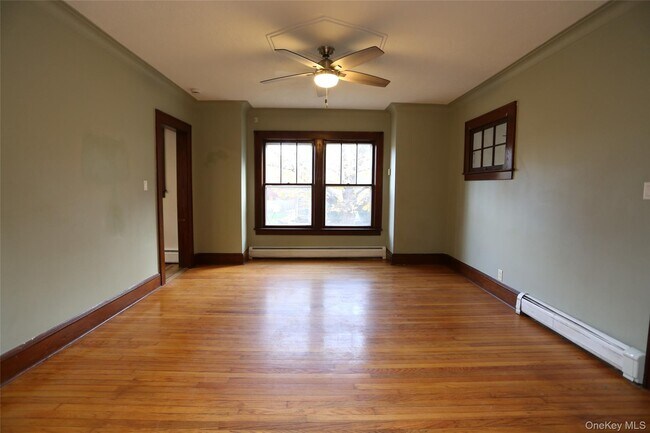 Building Photo - 113 Brewery Rd