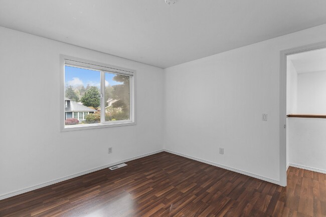 Building Photo - 29021 13th Ave S