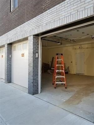 Building Photo - 542 29th St