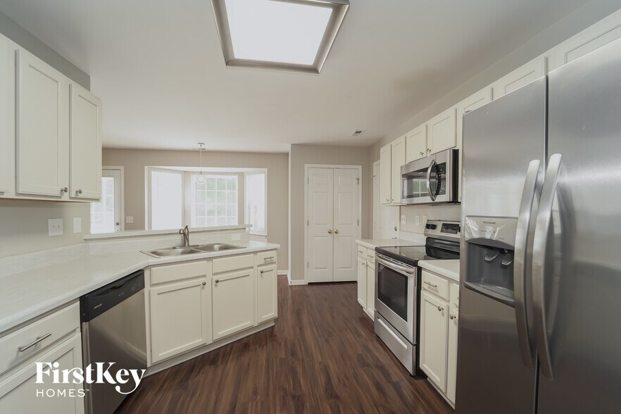 Building Photo - 6339 Pink Dogwood Ln