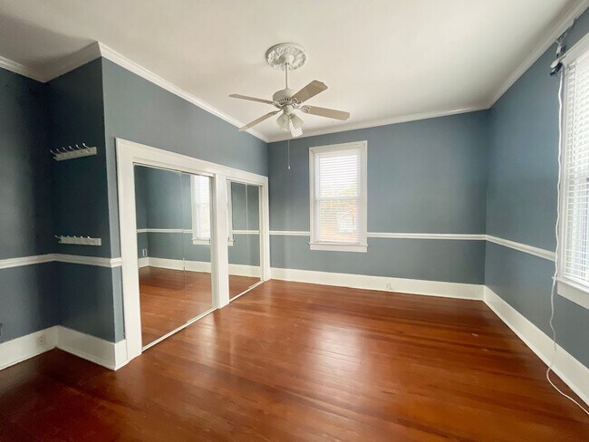 Building Photo - Olympia