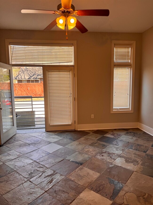 Building Photo - 620 Tennessee St