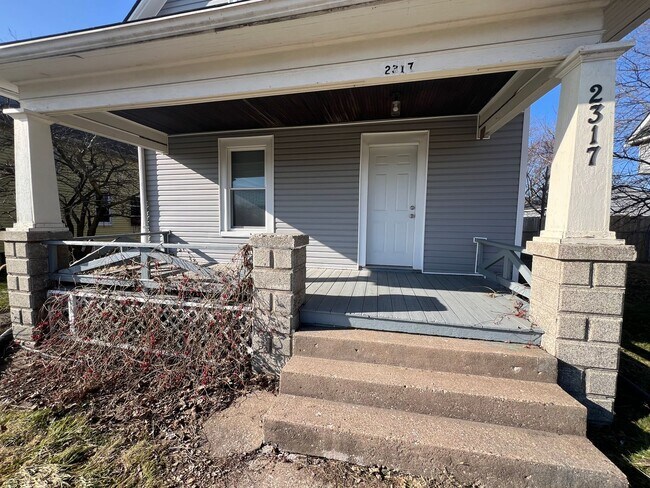 Building Photo - 2317 19th St