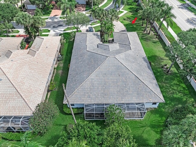 Building Photo - 9543 Crescent View Dr N