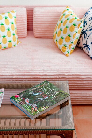 Building Photo - 521 28th St